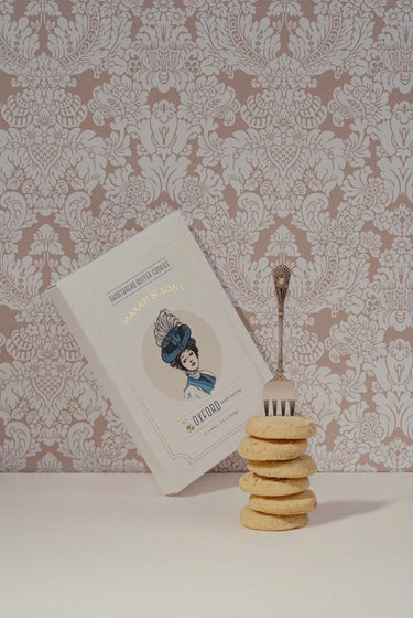 Vignette showing Makabi & Sons Shortbread Cookies - Oxford - Vanilla Earl Grey