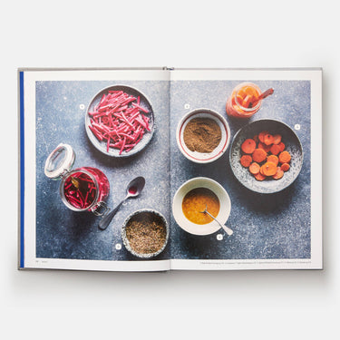 Phaidon - The Mezze Cookbook: Sharing Plates from the Middle East